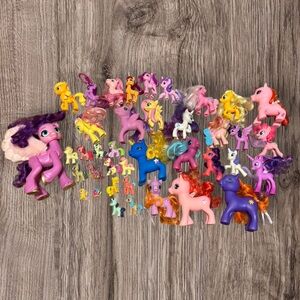 My Little Pony Bundle of over 30 Pieces